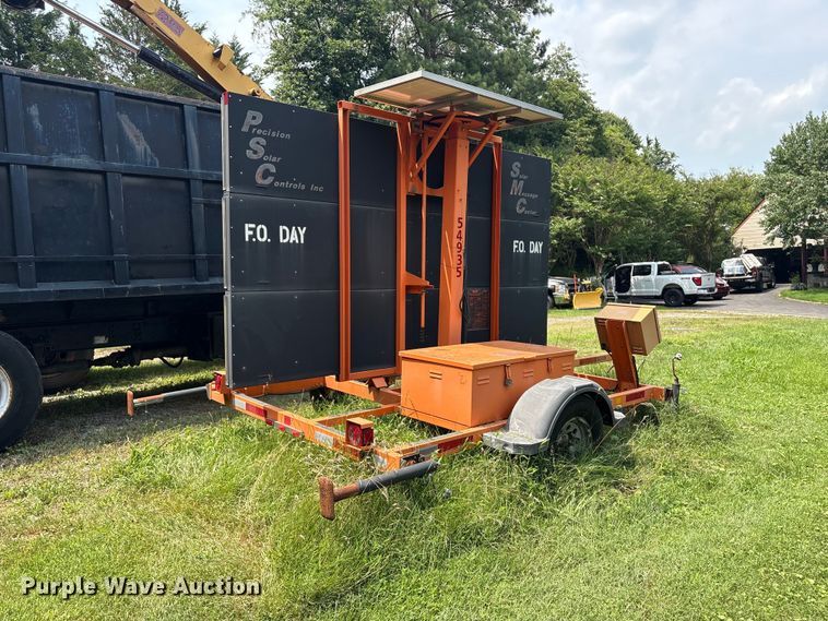 image for item DT2908 Solar Message Center message board trailer