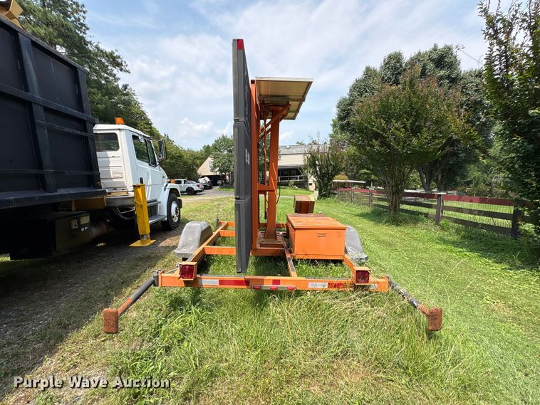 image for item DT2908 Solar Message Center message board trailer