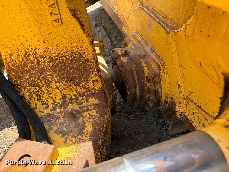 image for item DV2056 2016 Komatsu D61PXI-23 dozer