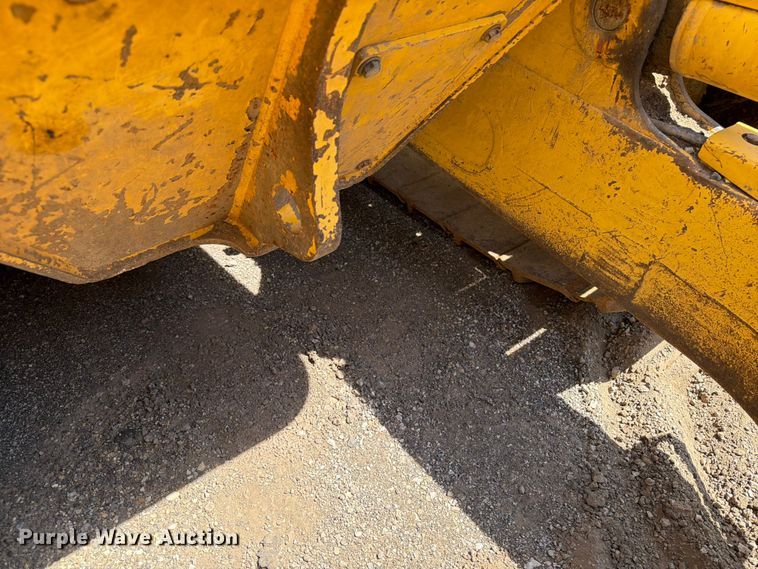 image for item DV2056 2016 Komatsu D61PXI-23 dozer