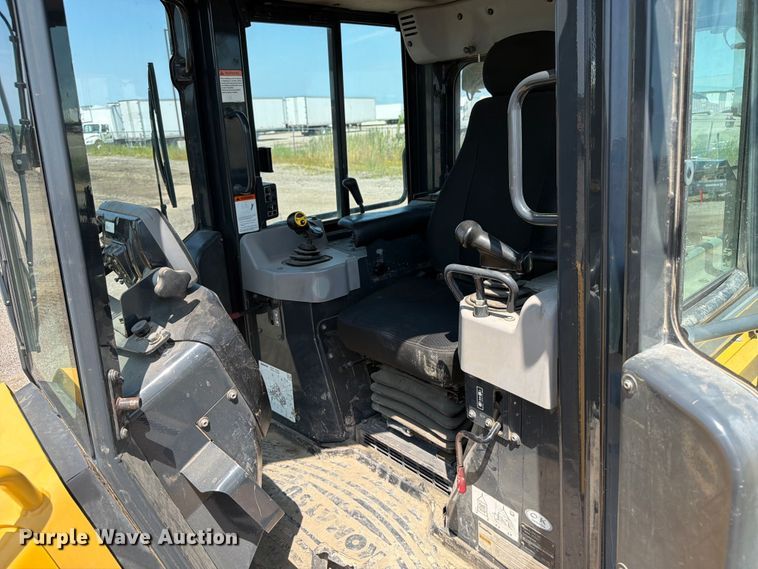 image for item DV2056 2016 Komatsu D61PXI-23 dozer
