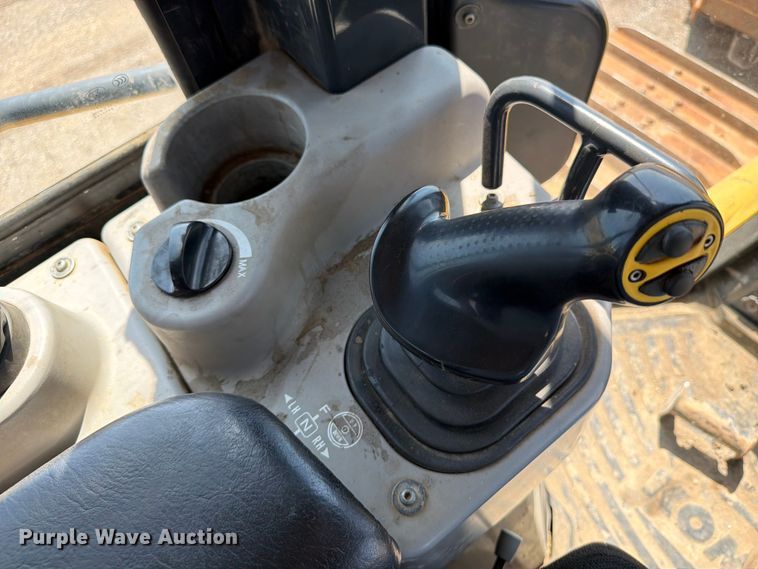 image for item DV2056 2016 Komatsu D61PXI-23 dozer