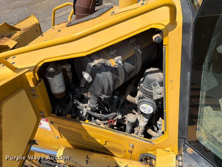 image for item DV2056 2016 Komatsu D61PXI-23 dozer