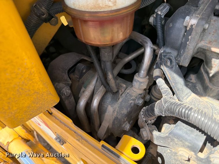 image for item DV2056 2016 Komatsu D61PXI-23 dozer