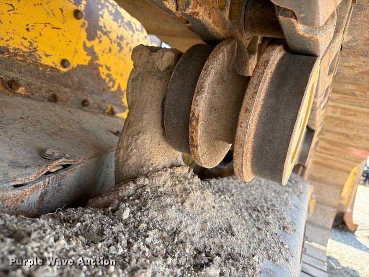 image for item DV2056 2016 Komatsu D61PXI-23 dozer