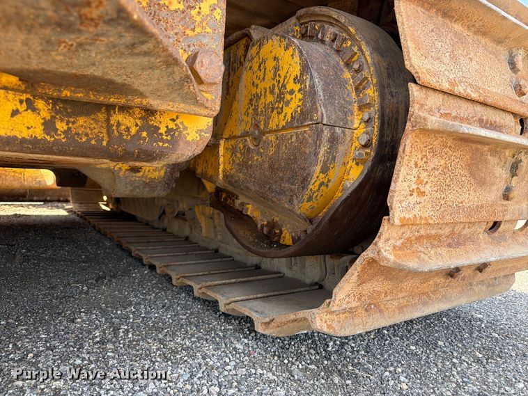 image for item DV2056 2016 Komatsu D61PXI-23 dozer