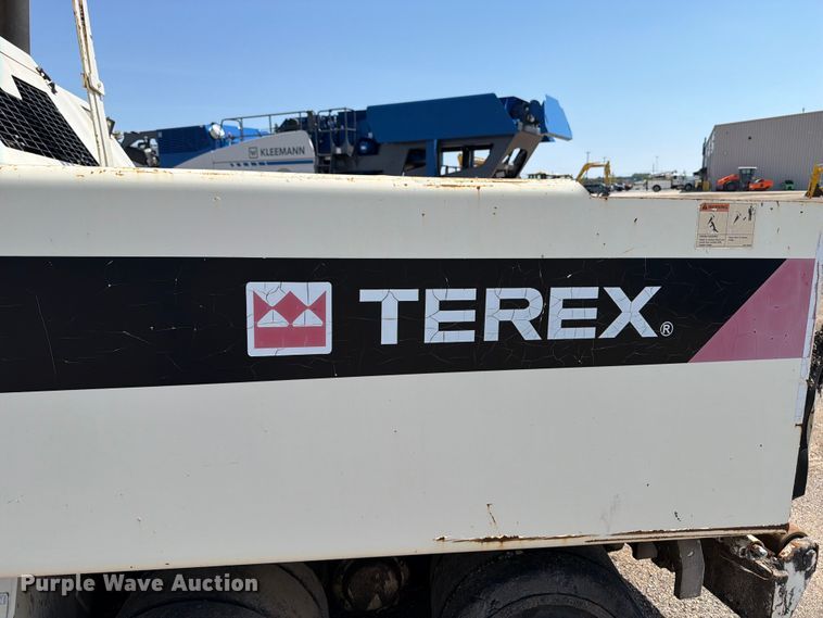 image for item DV2057 Terex CR452 paver