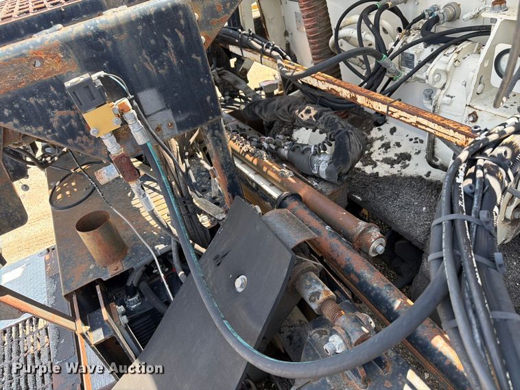 image for item DV2057 Terex CR452 paver