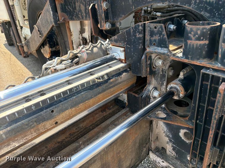 image for item DV2057 Terex CR452 paver