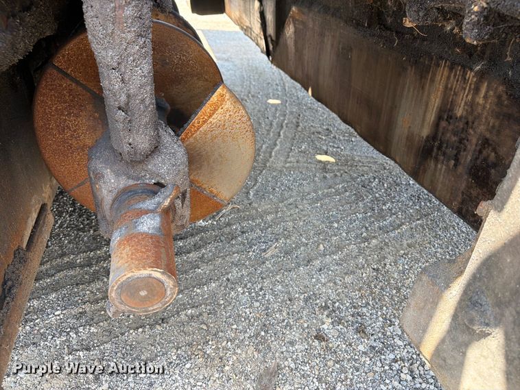 image for item DV2057 Terex CR452 paver