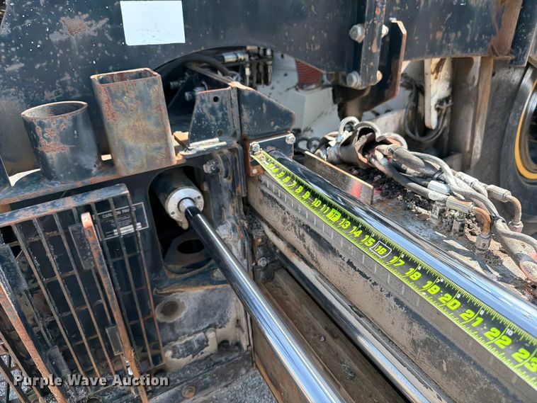image for item DV2057 Terex CR452 paver