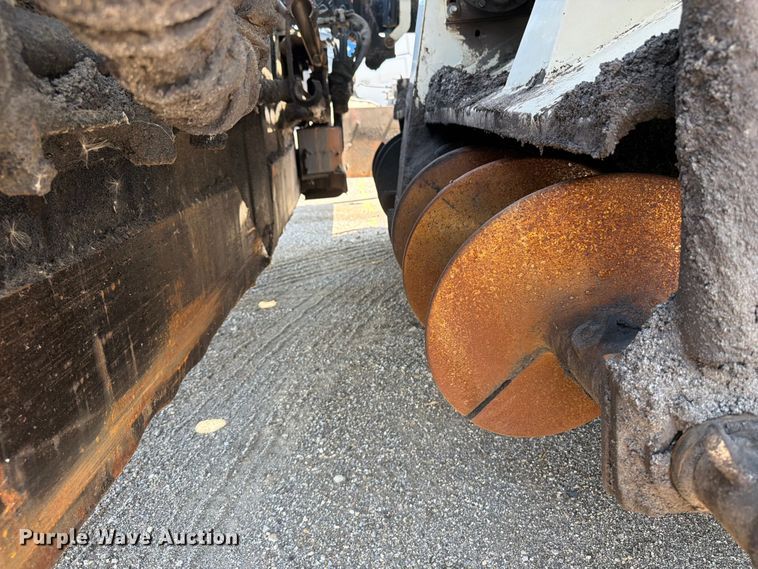 image for item DV2057 Terex CR452 paver