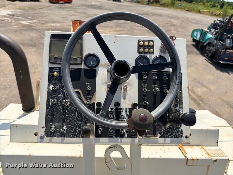 image for item DV2057 Terex CR452 paver