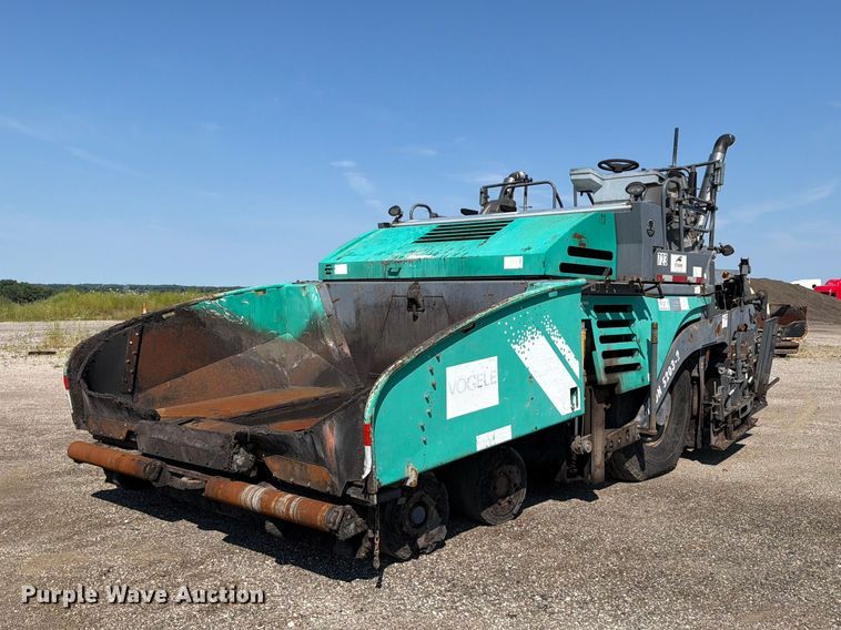 Vogele Vision 5203-2 paver