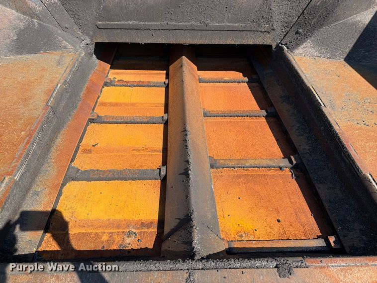image for item DV2058 Vogele Vision 5203-2 paver
