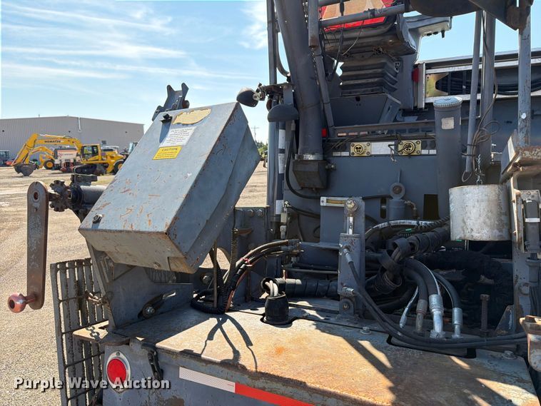 image for item DV2058 Vogele Vision 5203-2 paver