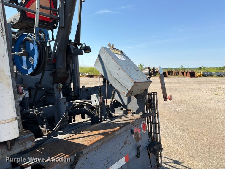 image for item DV2058 Vogele Vision 5203-2 paver