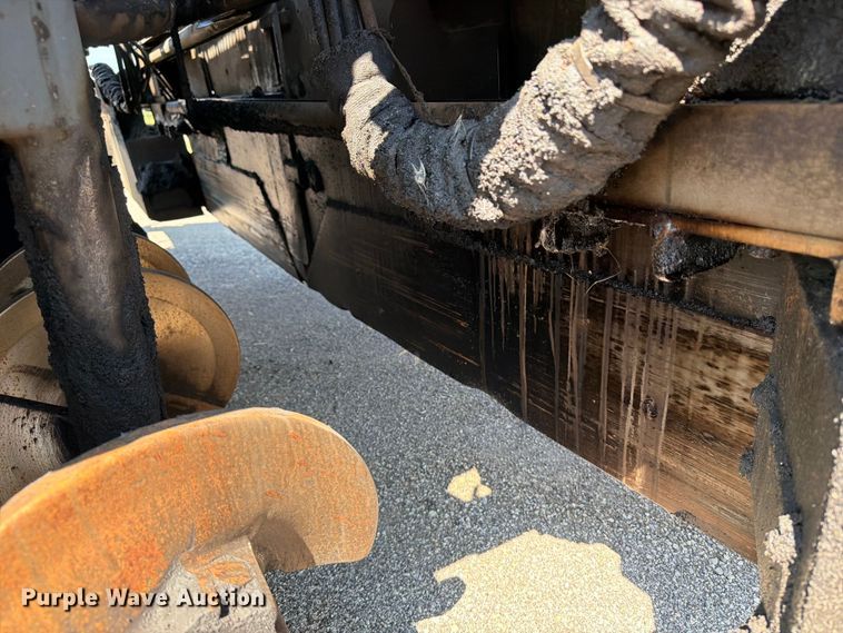 image for item DV2058 Vogele Vision 5203-2 paver
