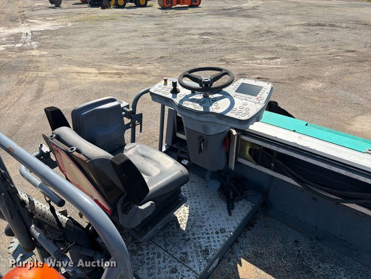 image for item DV2058 Vogele Vision 5203-2 paver