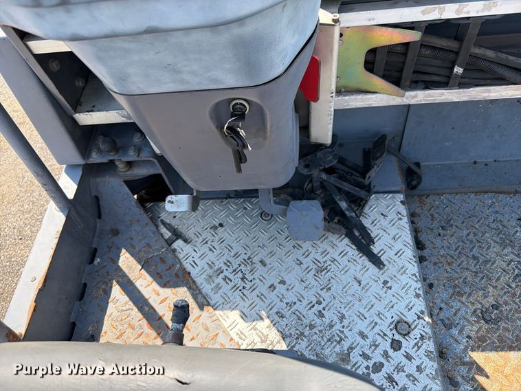 image for item DV2058 Vogele Vision 5203-2 paver