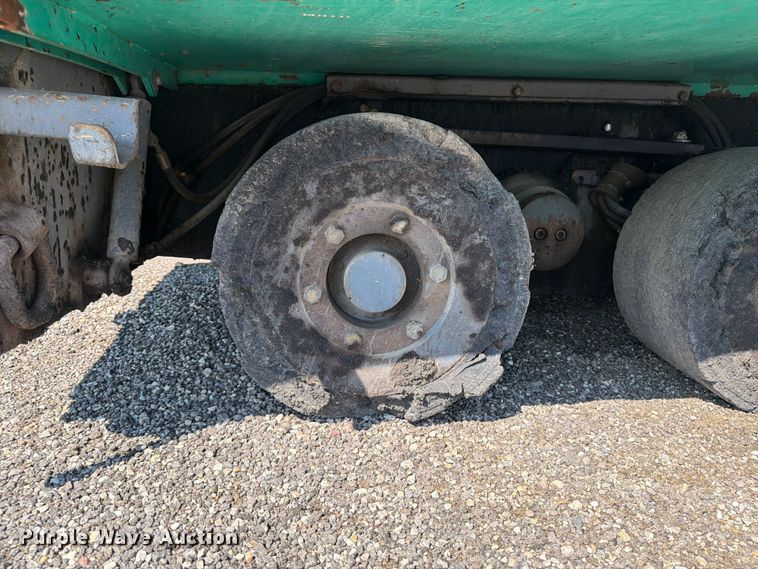 image for item DV2058 Vogele Vision 5203-2 paver