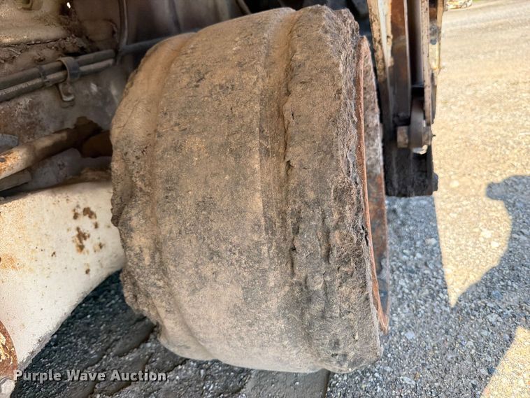image for item DV2059 Terex CR-351 paver