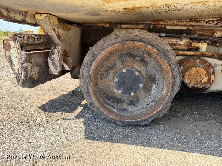 image for item DV2059 Terex CR-351 paver