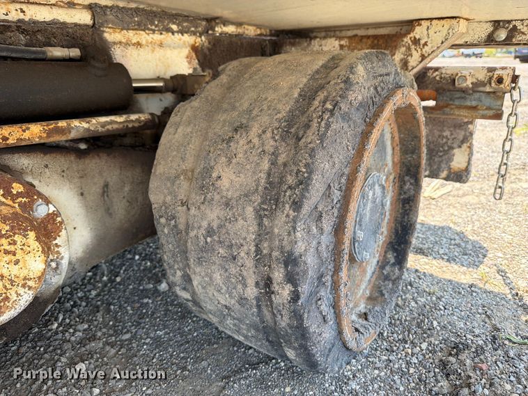 image for item DV2059 Terex CR-351 paver