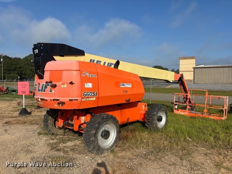 image for item DV7258 2012 JLG 660SJ boom lift