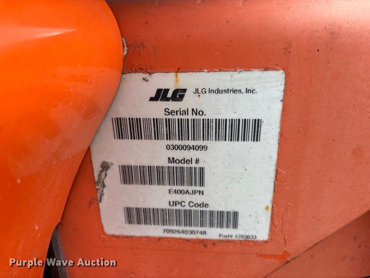 image for item DV7260 2006 JLG E400AJPN boom lift