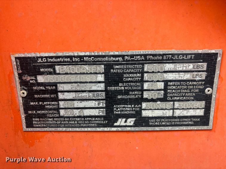image for item DV7260 2006 JLG E400AJPN boom lift