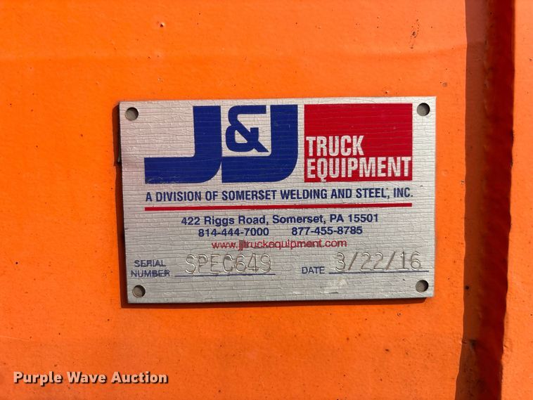 image for item DV7261 2012 Peterbilt 388 grapple crane truck