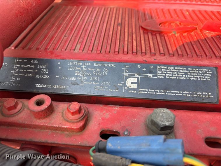 image for item DV7261 2012 Peterbilt 388 grapple crane truck