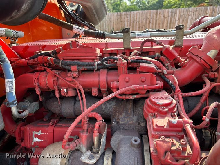image for item DV7261 2012 Peterbilt 388 grapple crane truck