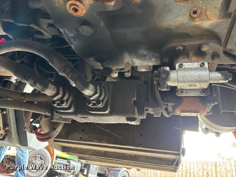 image for item DV7261 2012 Peterbilt 388 grapple crane truck