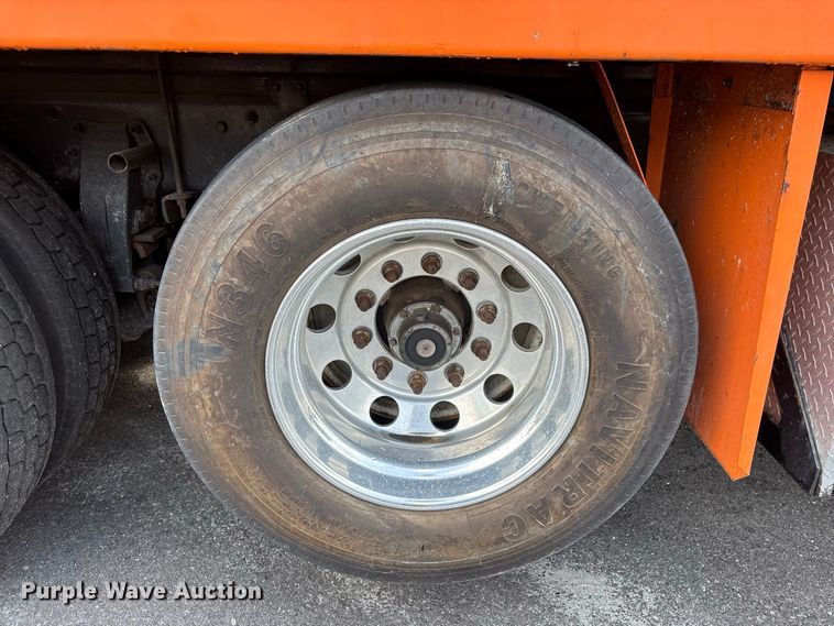 image for item DV7261 2012 Peterbilt 388 grapple crane truck