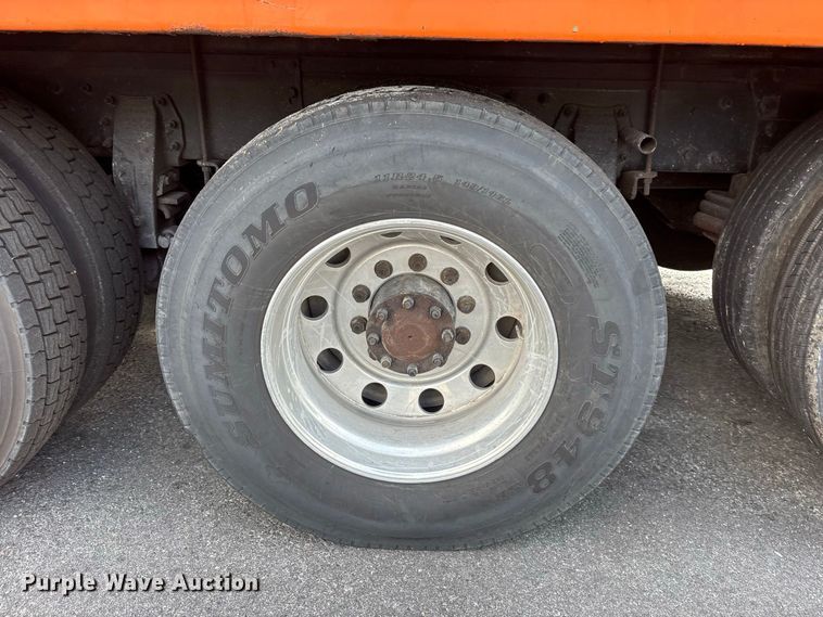 image for item DV7261 2012 Peterbilt 388 grapple crane truck
