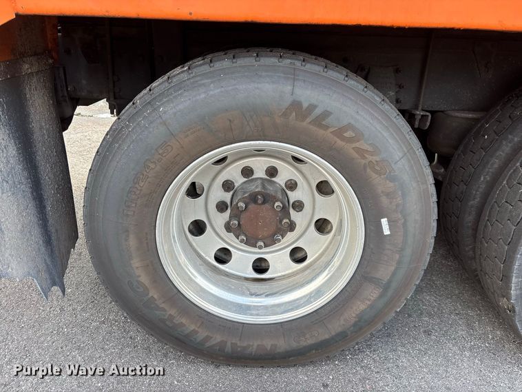 image for item DV7261 2012 Peterbilt 388 grapple crane truck