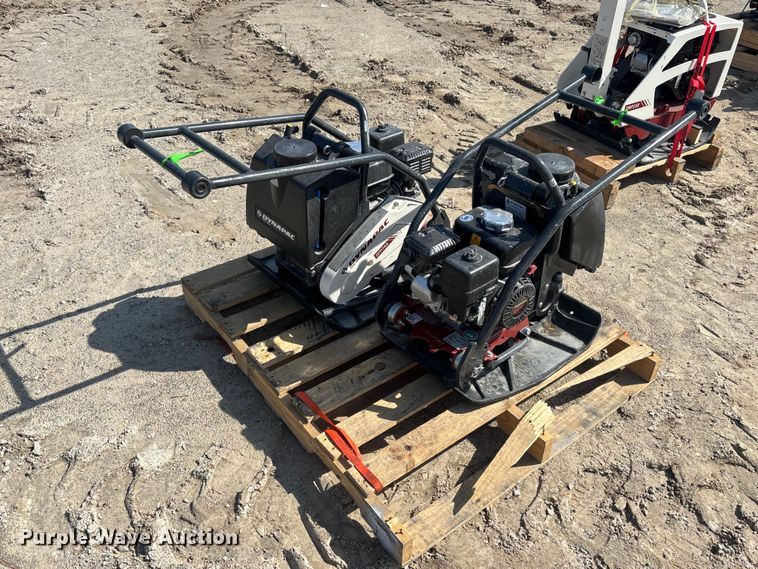 image for item DV7268 (2) 2023 Dynpac DFP7AX plate compactors