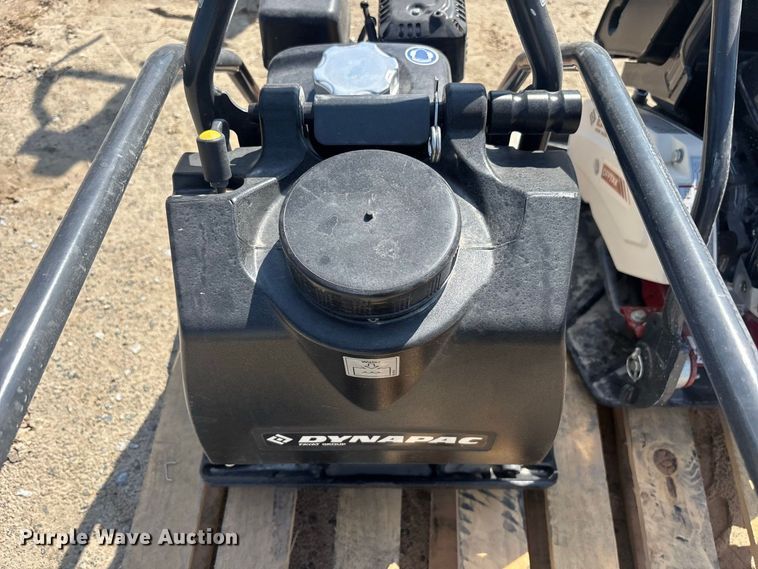 image for item DV7268 (2) 2023 Dynpac DFP7AX plate compactors