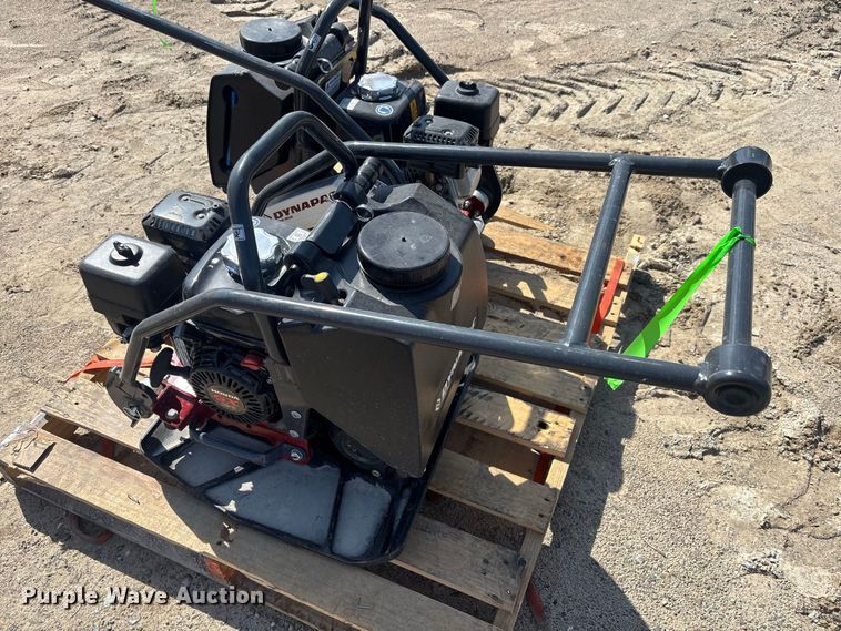 image for item DV7268 (2) 2023 Dynpac DFP7AX plate compactors