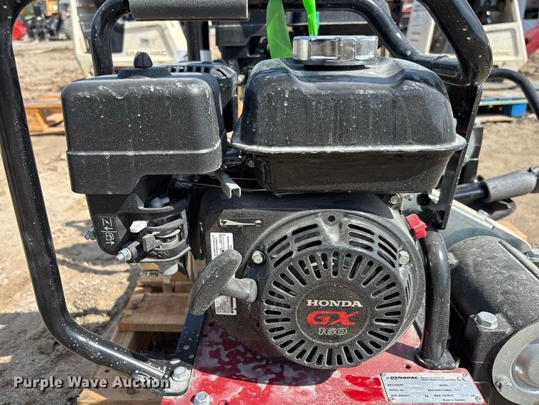 image for item DV7269 (2) Dynapac DFP8X plate compactors