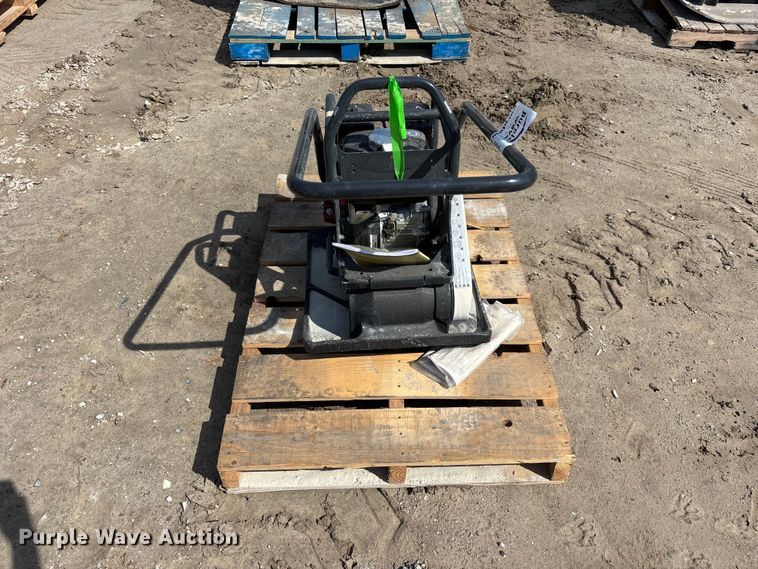 image for item DV7270 2021 Dynapac DFP11 plate compactor