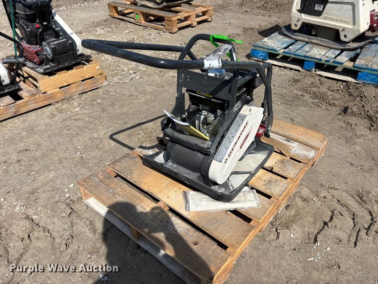 image for item DV7270 2021 Dynapac DFP11 plate compactor