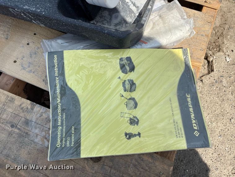 image for item DV7270 2021 Dynapac DFP11 plate compactor