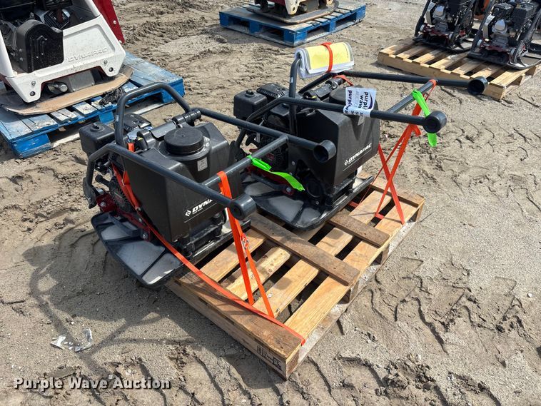 image for item DV7271 (2) 2023 Dynapac DFP7AX plate compactors