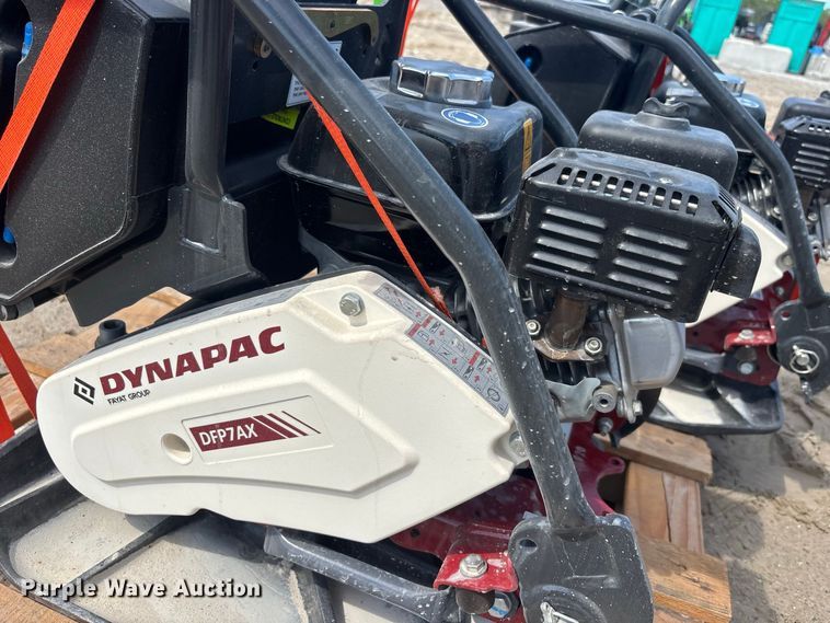 image for item DV7271 (2) 2023 Dynapac DFP7AX plate compactors