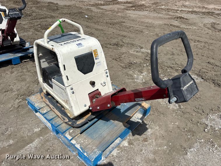 image for item DV7275 2023 Dynapac DRQ35 plate compactor