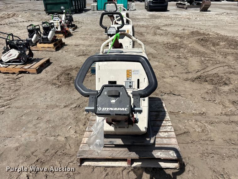 image for item DV7277 2024 Dynapac DRQ50D plate compactor