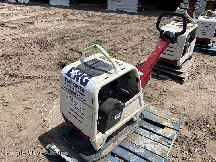 2023 Dynapac DRQ35 plate compactor